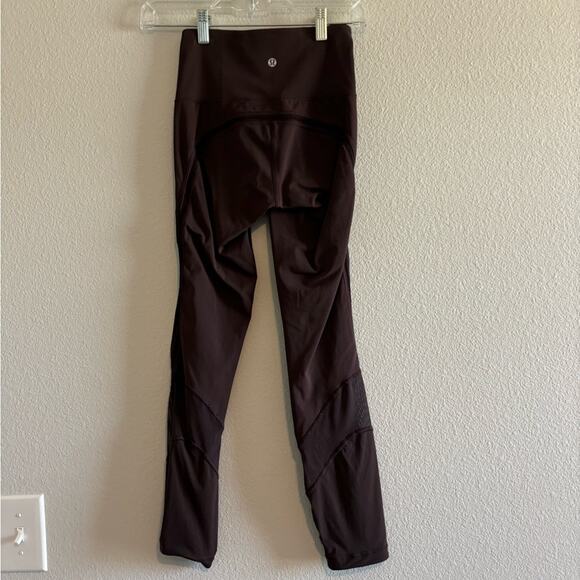Lululemon Fresh In Mesh Leggings size 2 - Picture 6 of 9